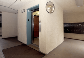 Elevator